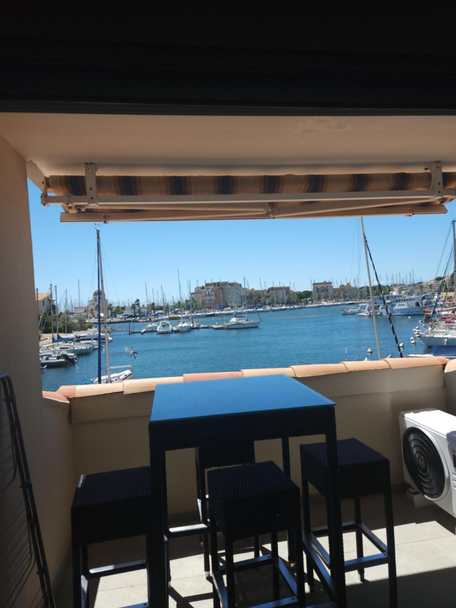 Confort Sur Le Port Gruissan Dış mekan fotoğraf